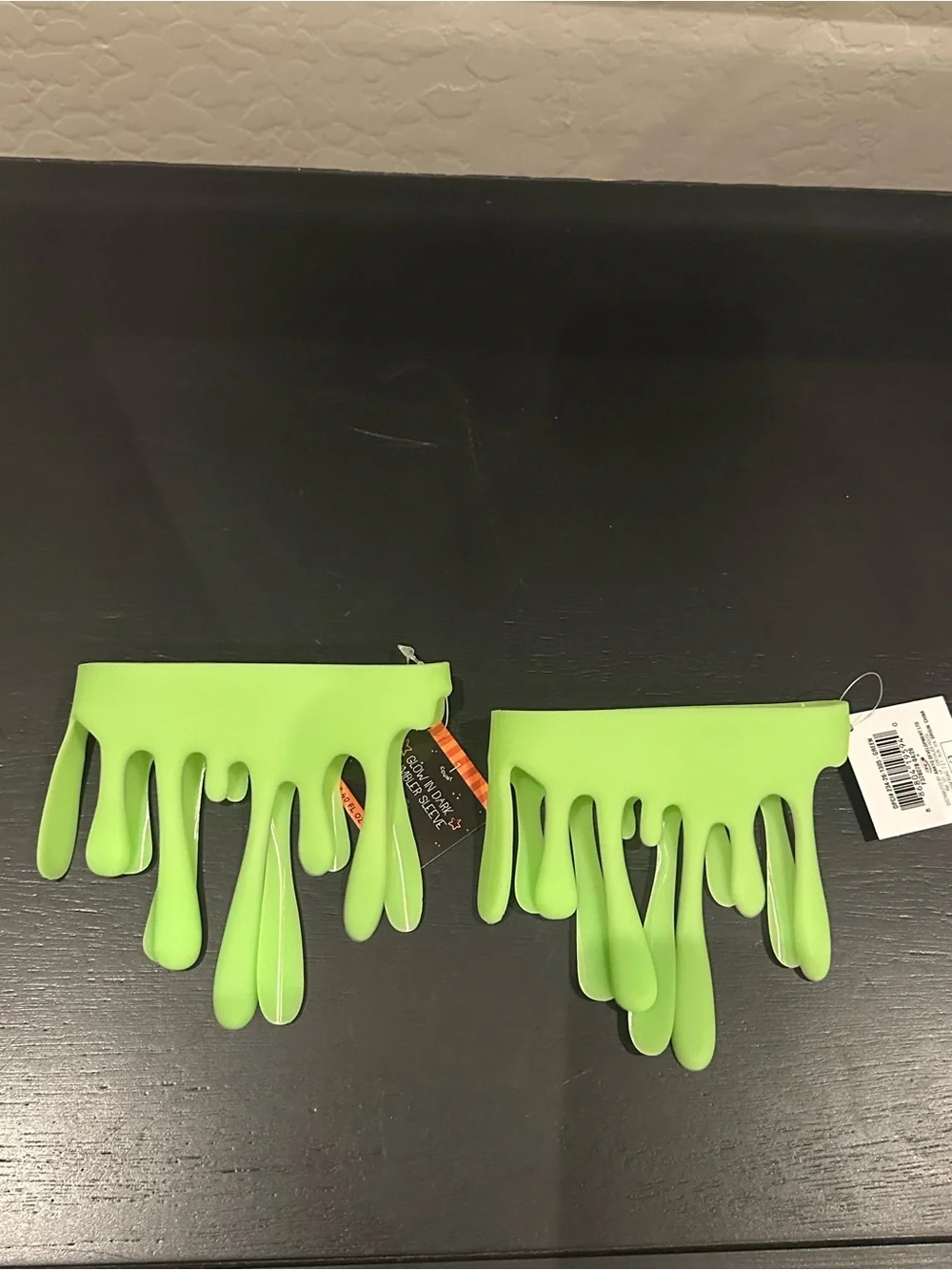 Target Bullseye Playground Glow in the Dark Tumbler Sleeve + 2 Straw Toppers